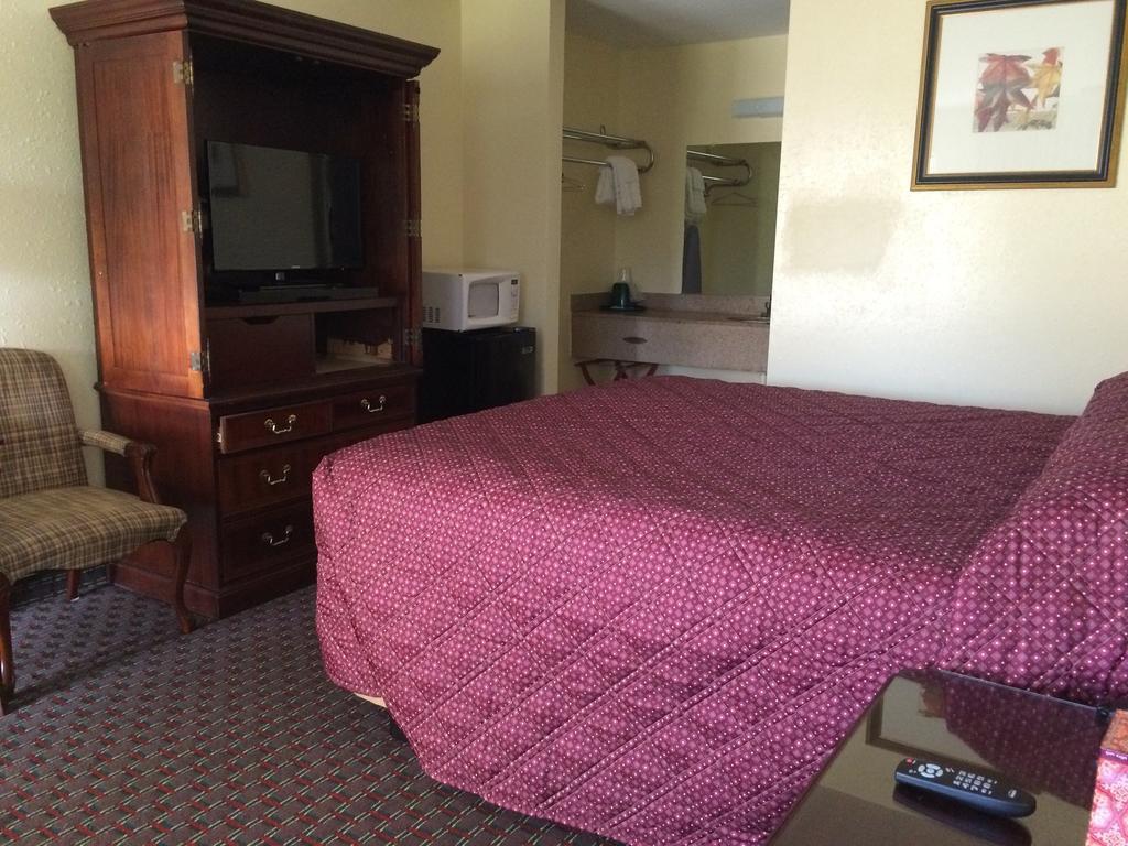 Knights Inn Augusta Fort Gordon Zimmer foto